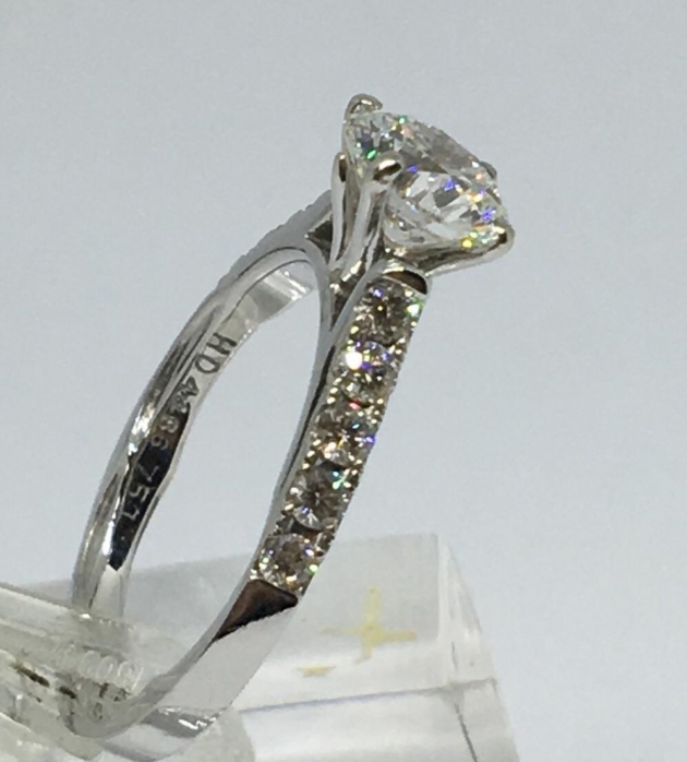 GIA 1克拉 天然鑽石戒指(已售出) 1
