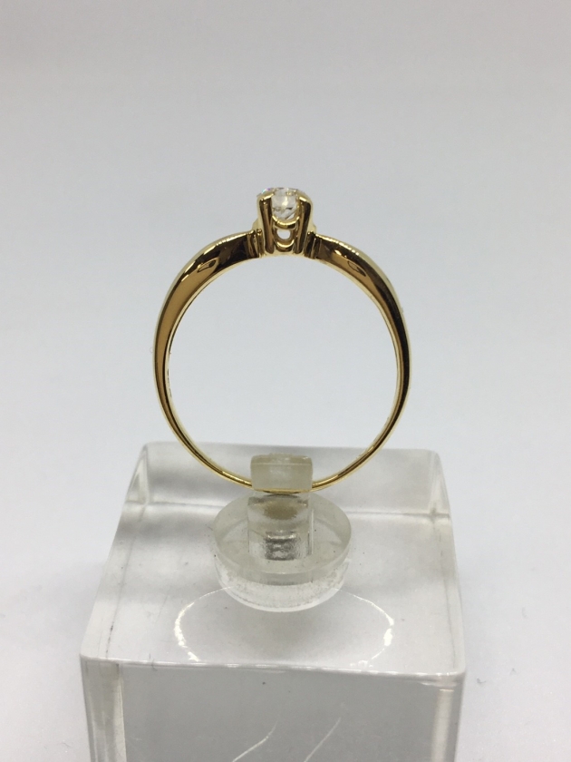 20分 天然鑽石戒指(已售出) 1