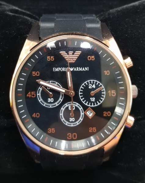 Emporio Armani Classic 雅爵計時錶(已售出)